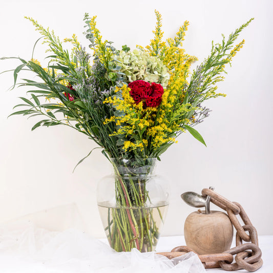 Argenté polished silver floral pot with mirror finish for luxury flower arrangements by House of Mograa