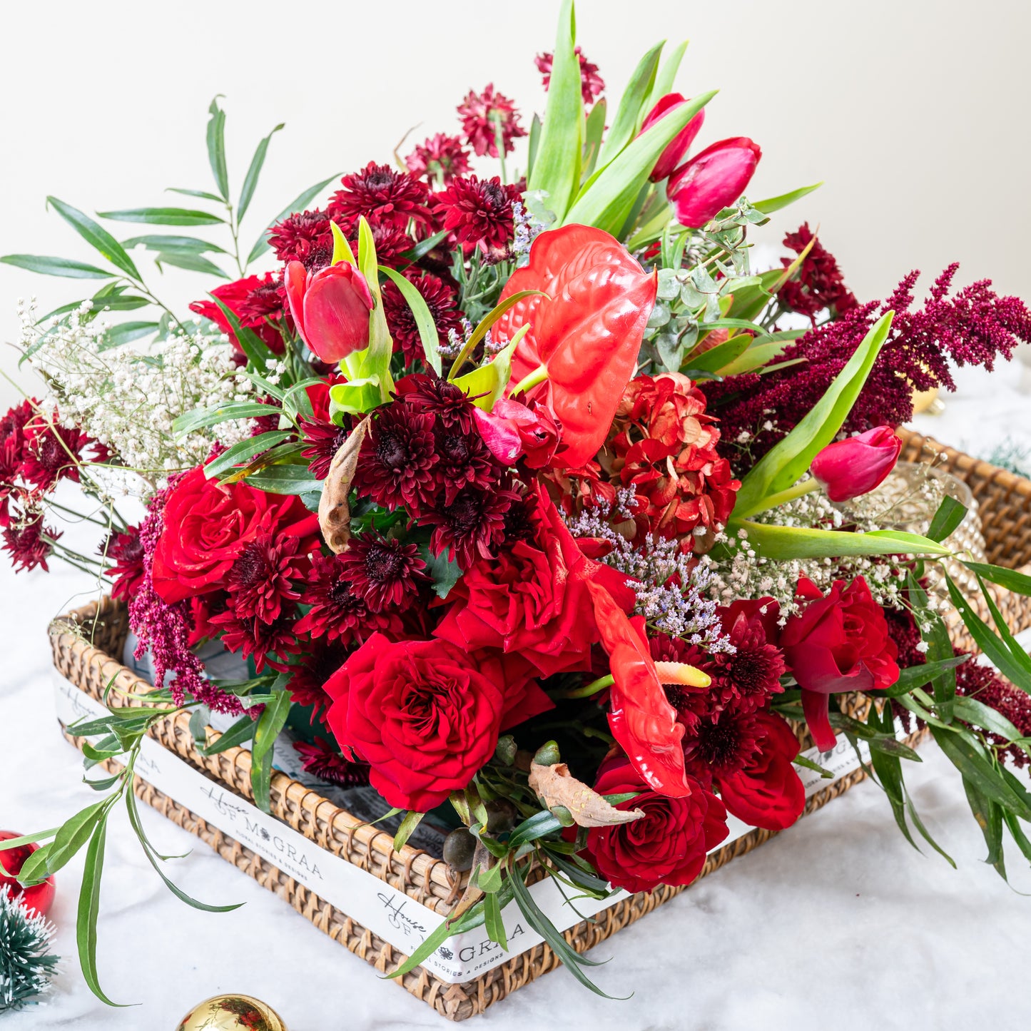 redroses pot christrmas